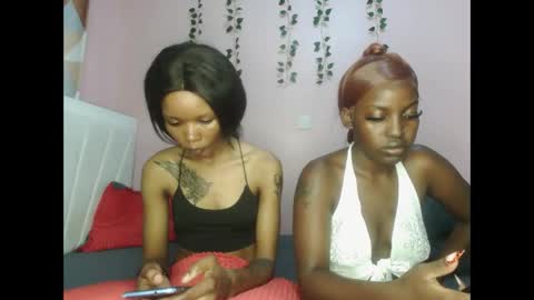 Snapshot of messyluna chatting on April 2026 08:57:01 PM meggy and bree online show from April 2026 08:57:01 PM