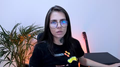 Meurif online show from January 2025 07:04:02 PM