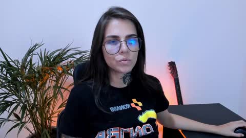 Meurif online show from January 2025 10:08:02 PM