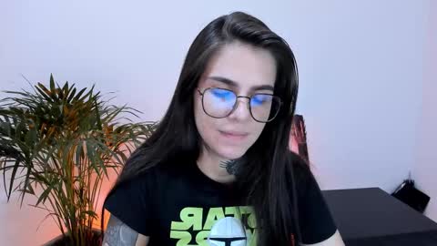 Meurif online show from February 2025 09:49:01 PM