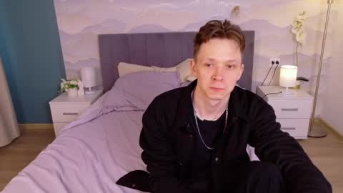 MEVERIK OUSHEN online show from April 2026 12:14:01 PM