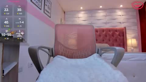 Snapshot of mhellissaw chatting on December 2025 11:50:01 AM melissa online show from December 2025 11:50:01 AM