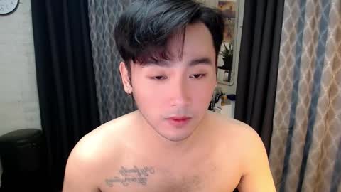 Mhikael online show from September 2025 03:11:02 PM