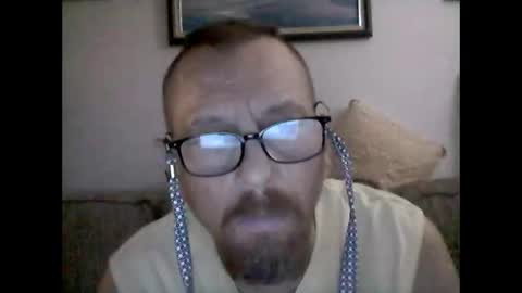 mhitch924 online show from February 2026 02:52:01 AM