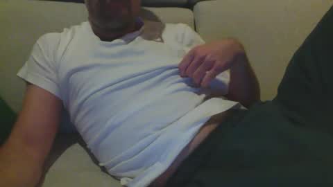 Snapshot of mhtd_ chatting on January 2025 08:52:02 PM mHTD online show from January 2025 08:52:02 PM