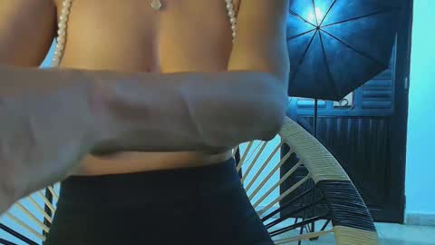 Mulata Spencer online show from November 2025 05:39:02 AM