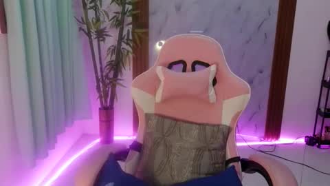 miyuke online show from April 2026 05:19:01 AM