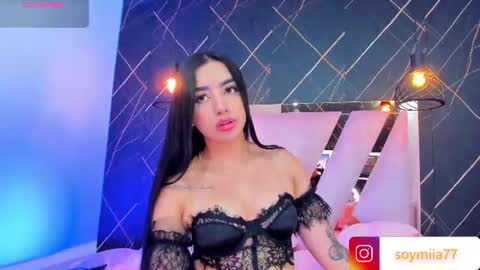 Mia online show from July 2026 01:20:01 AM