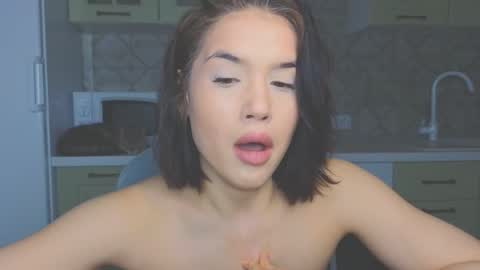 Mia online show from February 2025 02:36:02 AM