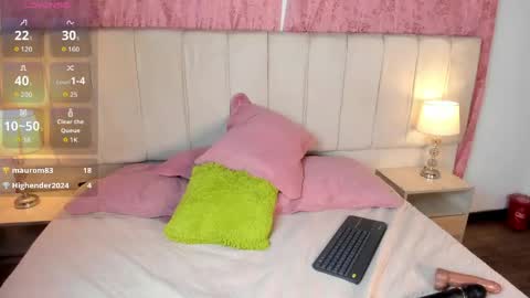 Snapshot of mia__gv chatting on May 2026 02:45:01 PM mia__gv online show from May 2026 02:45:01 PM