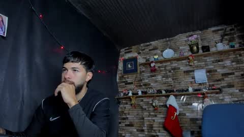 Mia and vincentt model indepent online show from December 2025 05:13:01 AM