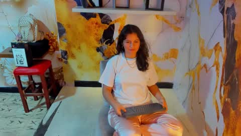 Snapshot of mia_bella18 chatting on January 2026 07:26:02 PM Mia online show from January 2026 07:26:02 PM