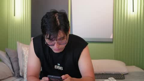 Snapshot of mia_belmont chatting on May 2026 06:57:02 PM Belmont and Mia online show from May 2026 06:57:02 PM