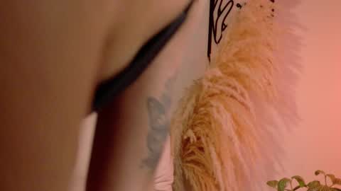 Mia Benett  online show from March 2026 01:39:01 PM