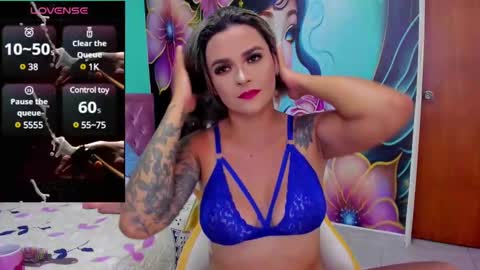 Mia online show from March 2025 04:07:02 AM