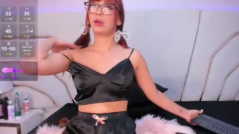 Snapshot of mia_cartter_ chatting on July 2026 04:52:02 AM Mia Cartter online show from July 2026 04:52:02 AM