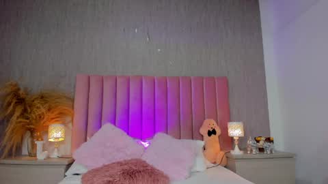 Snapshot of mia_culpa22 chatting on May 2026 03:39:02 PM Mia Culpa online show from May 2026 03:39:02 PM