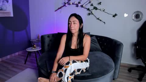 Snapshot of mia_davis__ chatting on March 2026 11:48:02 AM mia_davis__ online show from March 2026 11:48:02 AM