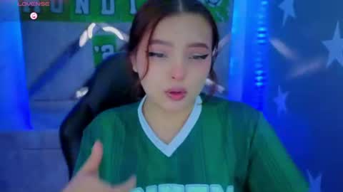 Mia online show from July 2026 01:07:02 PM
