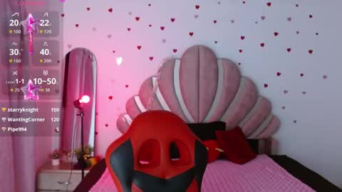 Snapshot of mia_fox666 chatting on May 2026 04:07:02 AM mia online show from May 2026 04:07:02 AM