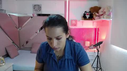 Snapshot of mia_garcia28 chatting on July 2026 02:43:02 PM mia_garcia28 online show from July 2026 02:43:02 PM