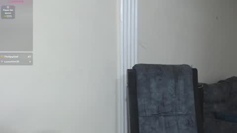 Snapshot of mia_girl07 chatting on February 2026 10:03:02 PM ZOE online show from February 2026 10:03:02 PM