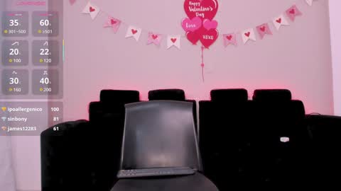 Mia online show from February 2025 04:00:02 PM