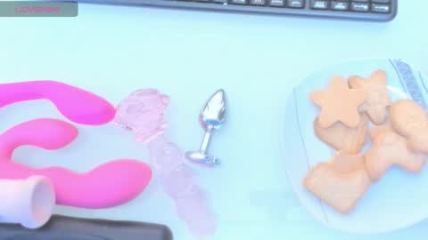    online show from December 2024 11:09:02 AM