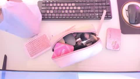    online show from October 2025 12:01:02 PM