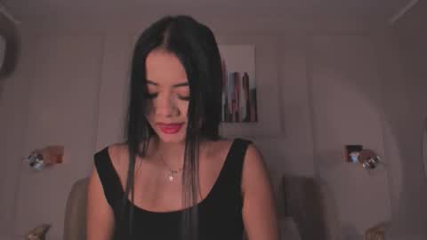 Mia online show from February 2026 02:56:01 AM