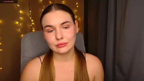 Snapshot of mia_lemm chatting on October 2025 05:55:02 PM mia_lemm online show from October 2025 05:55:02 PM