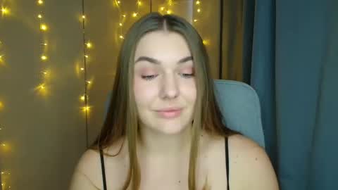 Snapshot of mia_lemm chatting on October 2025 09:32:01 AM mia_lemm online show from October 2025 09:32:01 AM
