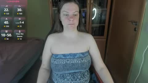 Snapshot of mia_lores chatting on May 2026 09:36:01 AM mia_lores online show from May 2026 09:36:01 AM