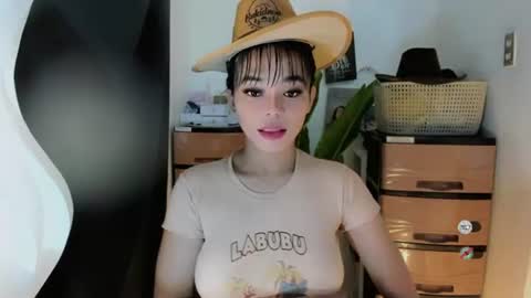 Snapshot of mia_lover9 chatting on July 2026 09:02:02 AM M I A online show from July 2026 09:02:02 AM