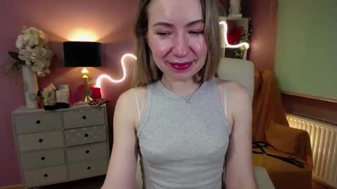 Mia online show from January 2025 11:26:02 AM