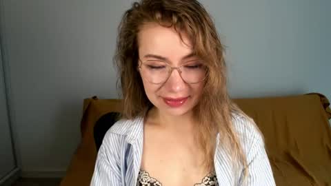 Snapshot of mia_luxx92 chatting on July 2026 06:30:01 AM Mia online show from July 2026 06:30:01 AM
