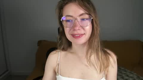 Snapshot of mia_luxx92 chatting on July 2026 07:06:02 AM Mia online show from July 2026 07:06:02 AM