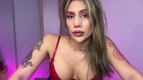 Snapshot of mia_mattel chatting on May 2026 07:56:02 AM 333 online show from May 2026 07:56:02 AM