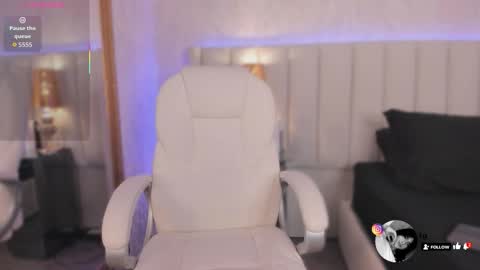    online show from September 2025 11:37:01 AM