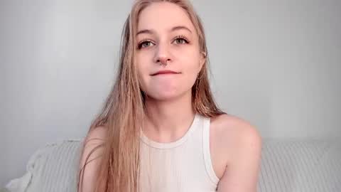 Mia here Appreciate your support online show from April 2026 07:17:02 AM