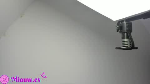 Snapshot of mia_nevaeh chatting on December 2024 09:37:02 PM Mia Nevaeh - follow me online show from December 2024 09:37:02 PM