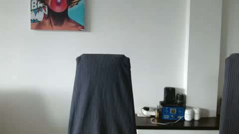 Snapshot of mia_peyton chatting on June 2026 07:00:02 PM Mia online show from June 2026 07:00:02 PM