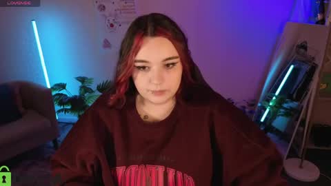Snapshot of mia_r0ss chatting on April 2026 01:19:02 AM Mia online show from April 2026 01:19:02 AM