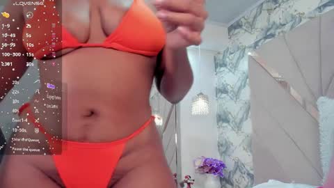 Mia online show from April 2026 03:59:01 AM