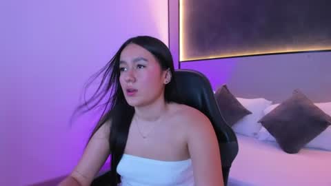 Snapshot of mia_slora chatting on July 2026 12:09:01 PM M I A online show from July 2026 12:09:01 PM