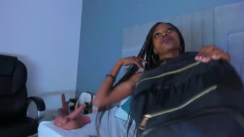 mia_smith_x online show from October 2025 07:36:02 PM