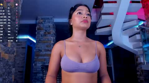 Mia steele online show from May 2026 07:22:02 PM