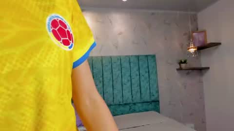Snapshot of mia_velmont chatting on June 2026 03:16:01 AM Miaaa online show from June 2026 03:16:01 AM