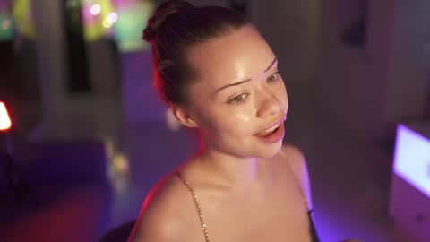 VixenMia online show from April 2026 04:02:02 AM