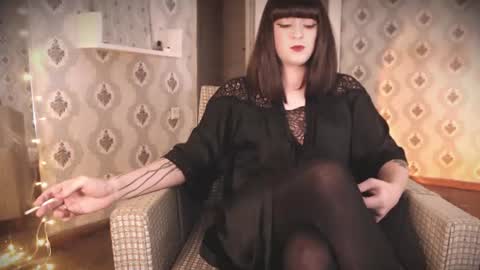 Snapshot of mia_wallase chatting on July 2026 08:01:01 PM mia_wallase online show from July 2026 08:01:01 PM
